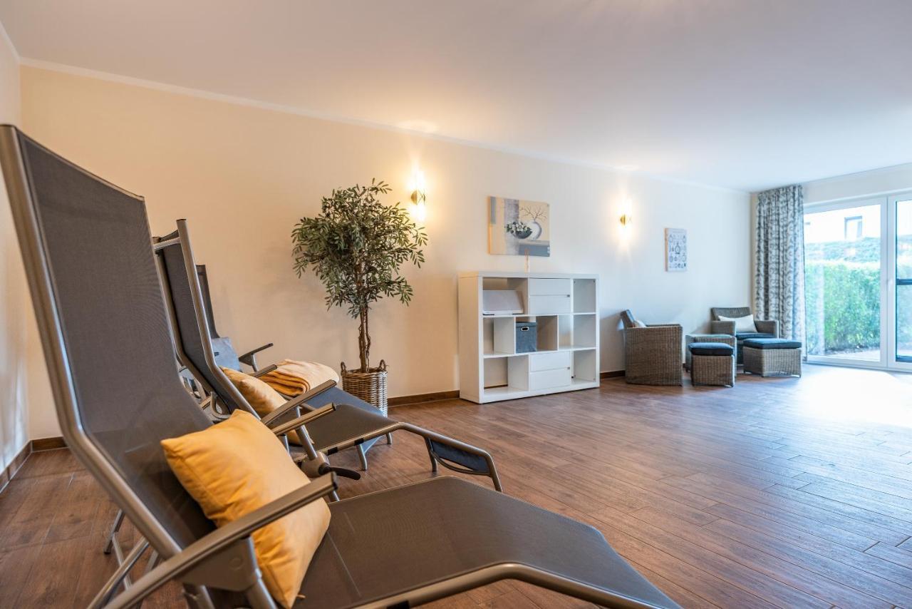Appartement "Bernstein" Mit Penthouseflair - Oase Am Haff Garz  Exterior photo